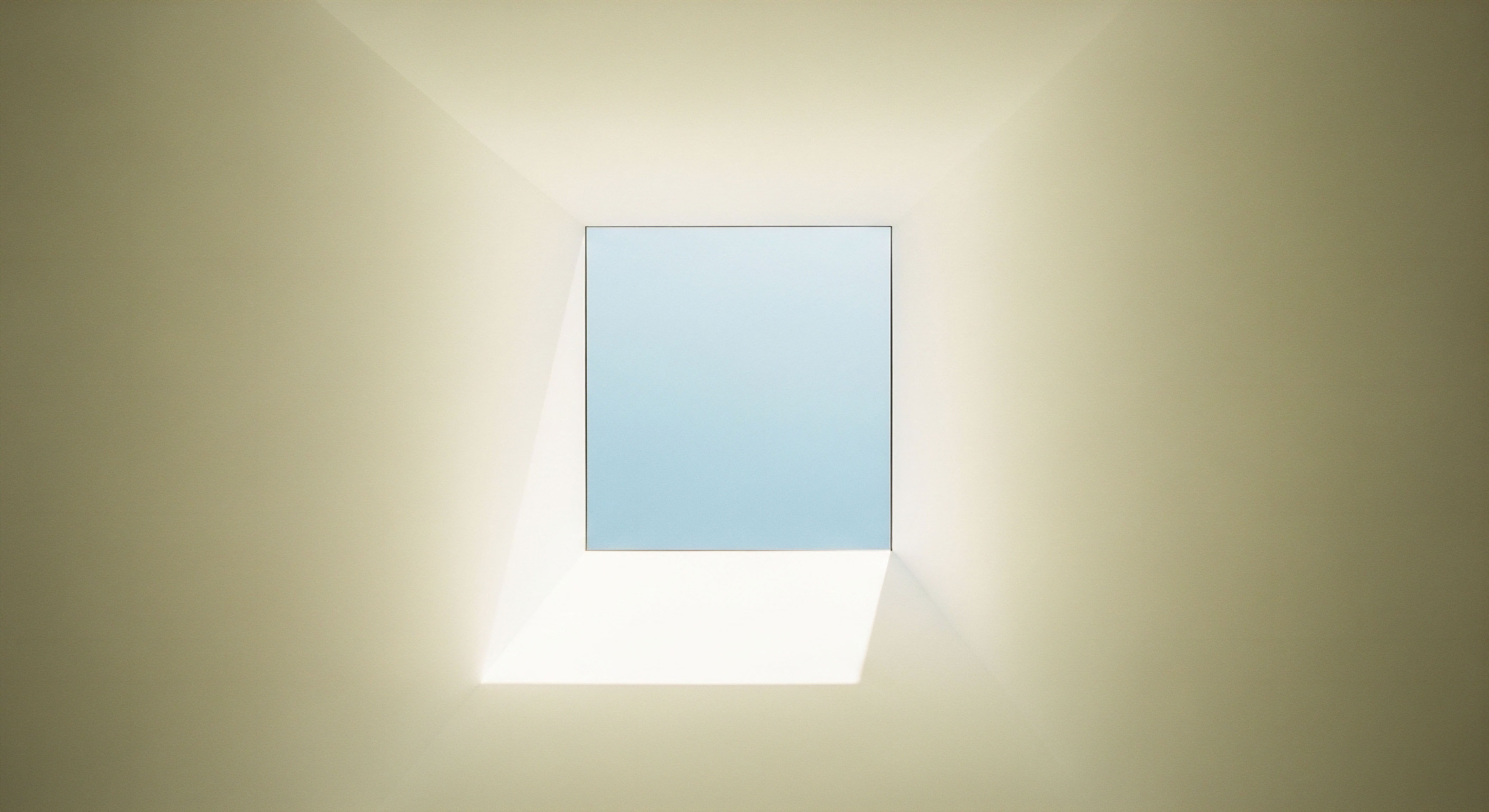 A luminous aperture shows clarity. It signifies hormone optimization, endocrine balance, metabolic health, and cellular function via peptide therapy and TRT protocol in patient consultation leading to clinical wellness outcomes